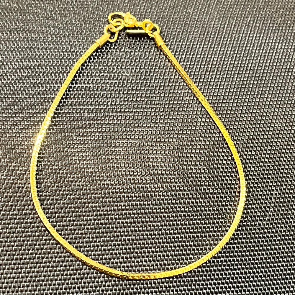Gold bracelet